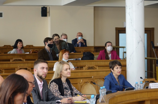 Начальник управления стратегического планирования и конкурентной политики департамента экономического развития региона Зоя Астанкова выступила на международной научно-практической конференции «Актуальные проблемы развития экономических, финансовых и кредитных систем»